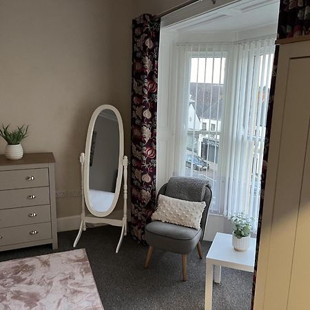 3 Bed Cozy Antrim Apartment With Great Views Εξωτερικό φωτογραφία