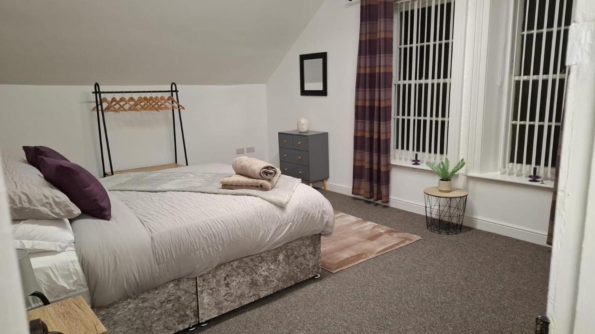 3 Bed Cozy Antrim Apartment With Great Views Εξωτερικό φωτογραφία
